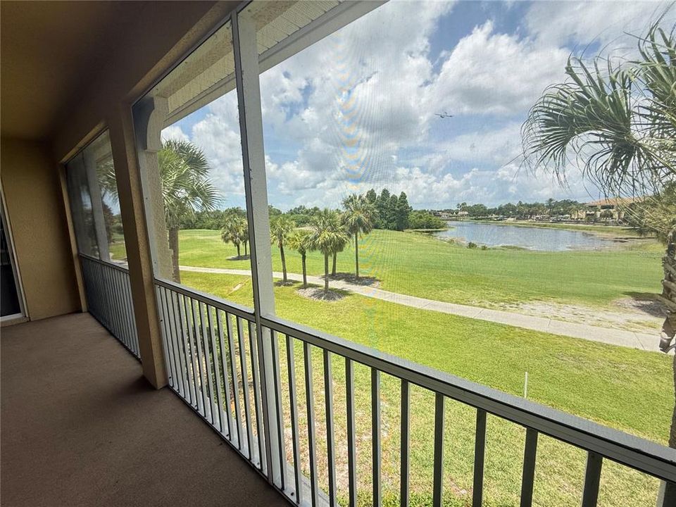 Active With Contract: $2,500 (3 beds, 2 baths, 2482 Square Feet)