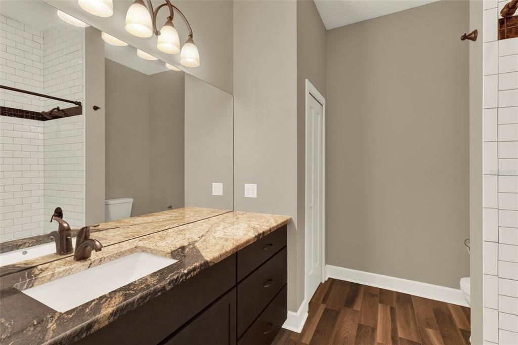 待售: $1,495,000 (5 贝兹, 5 浴室, 5032 平方英尺)