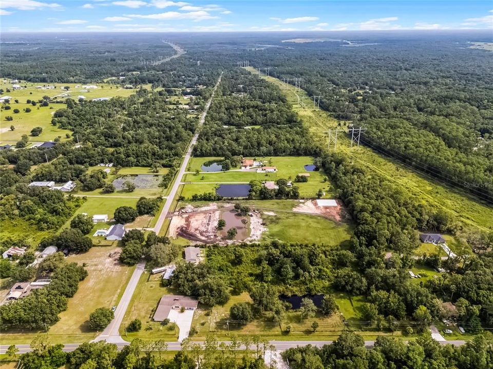 En Venta: $610,999 (3 camas, 2 baños, 2446 Pies cuadrados)