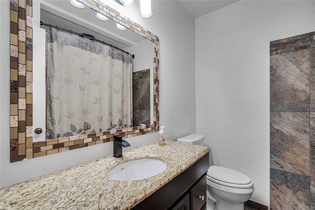 En Venta: $610,999 (3 camas, 2 baños, 2446 Pies cuadrados)