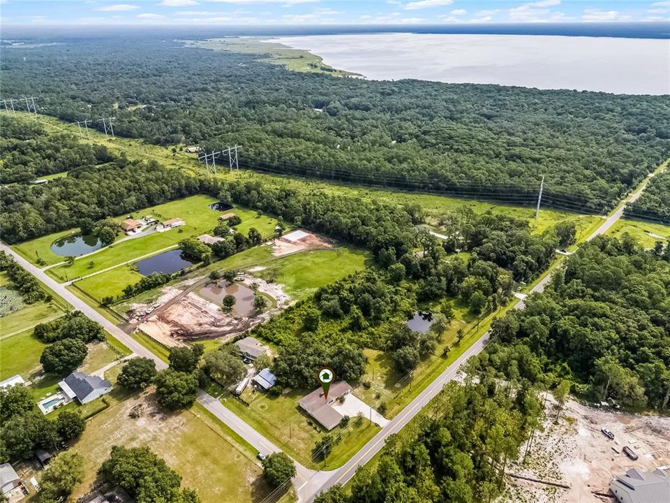 En Venta: $610,999 (3 camas, 2 baños, 2446 Pies cuadrados)