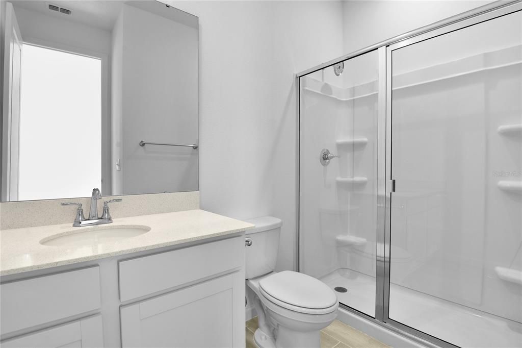 En Venta: $463,325 (5 camas, 3 baños, 3030 Pies cuadrados)