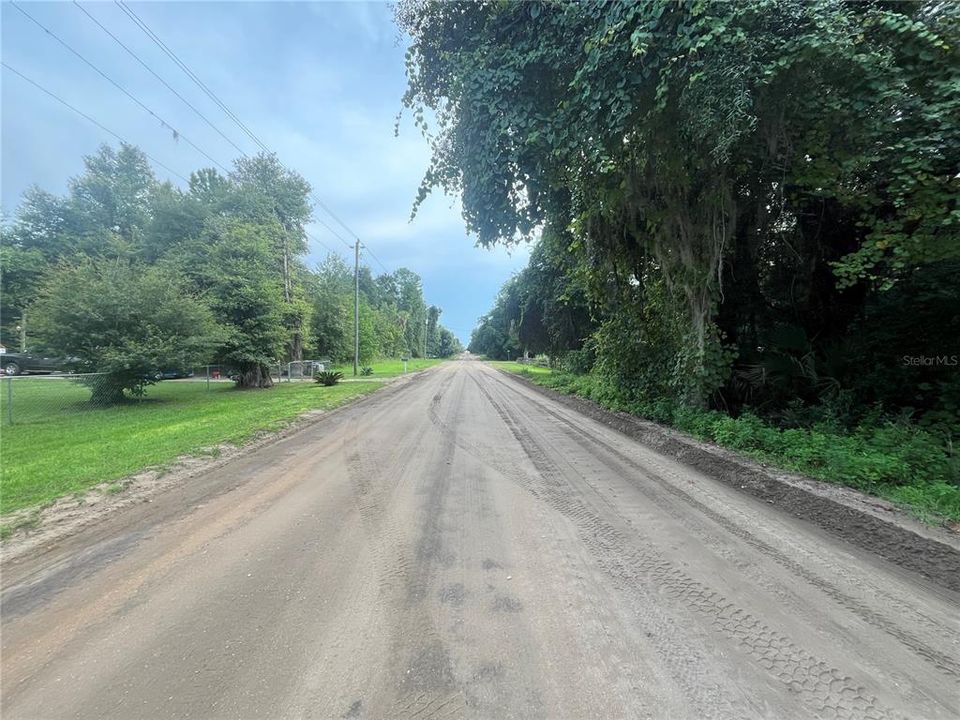 待售: $7,600 (0.22 acres)