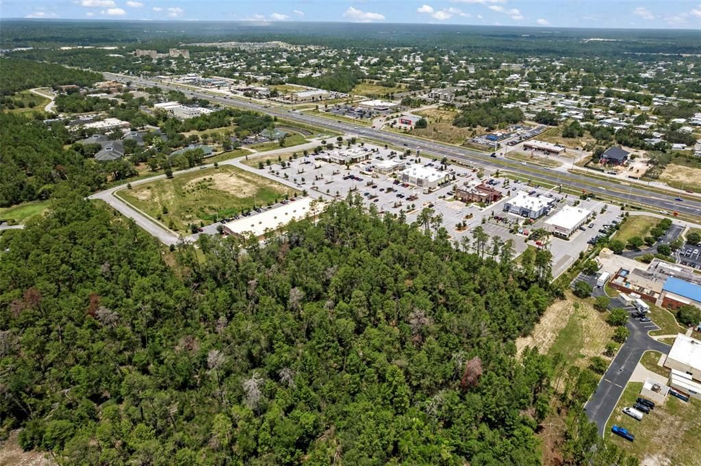 На продажу: $1,250,000 (3.55 acres)