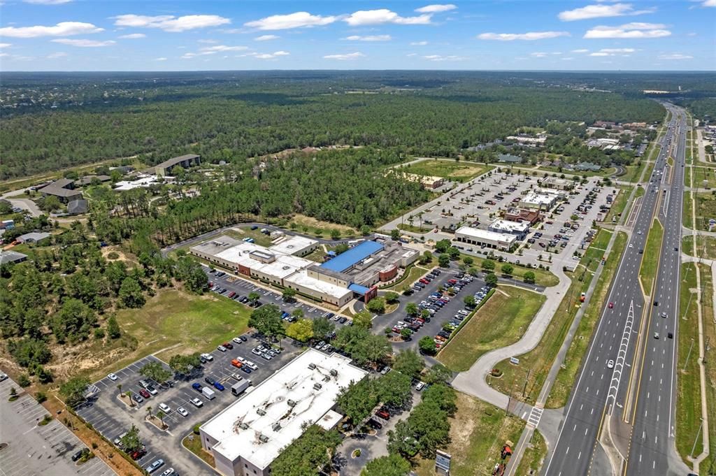 На продажу: $1,250,000 (3.55 acres)