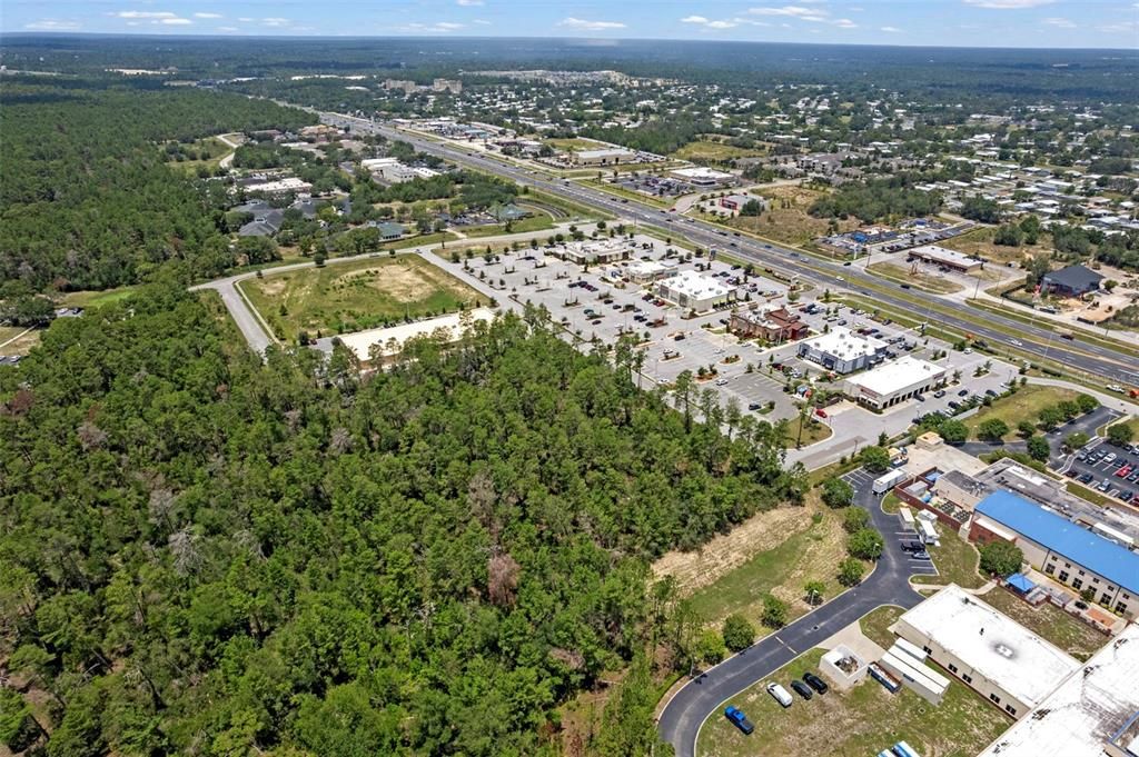 На продажу: $1,250,000 (3.55 acres)