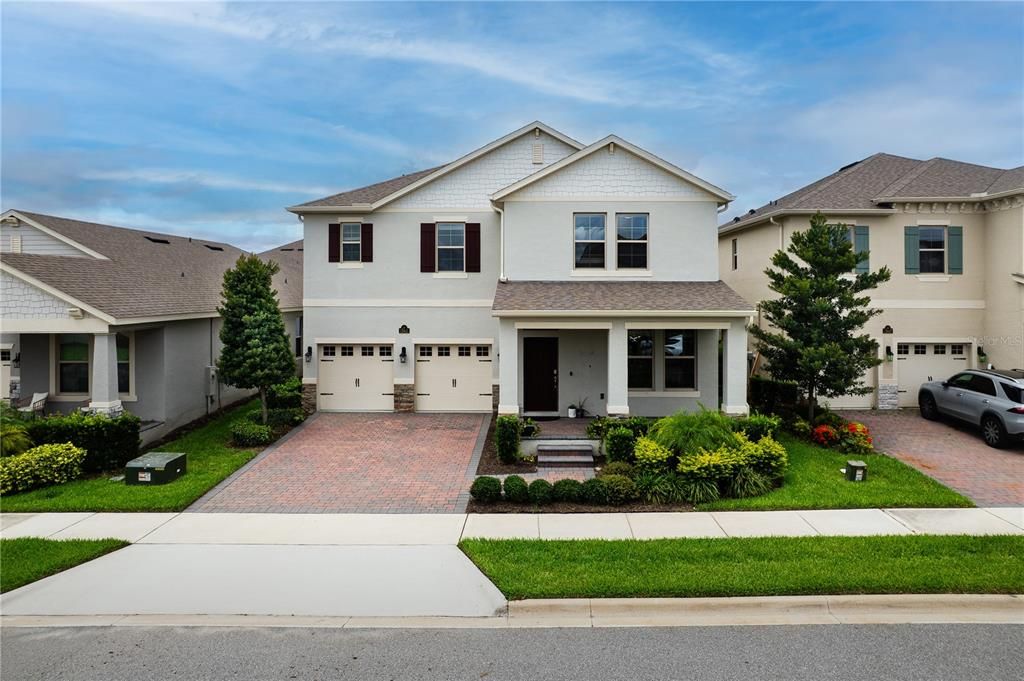 Под контрактом: $749,000 (4 спален, 3 ванн, 3267 Квадратных фут)