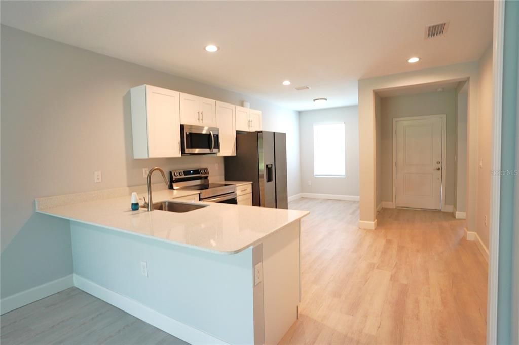 В аренду: $1,625 (3 спален, 2 ванн, 1162 Квадратных фут)