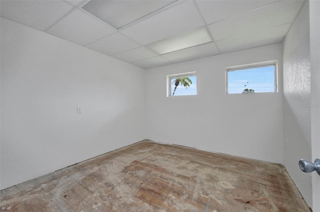 待售: $18,315 (0 贝兹, 0 浴室, 1706 平方英尺)