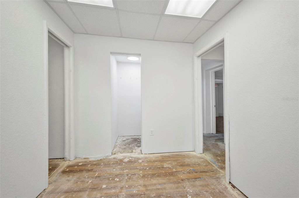 待售: $18,315 (0 贝兹, 0 浴室, 1706 平方英尺)