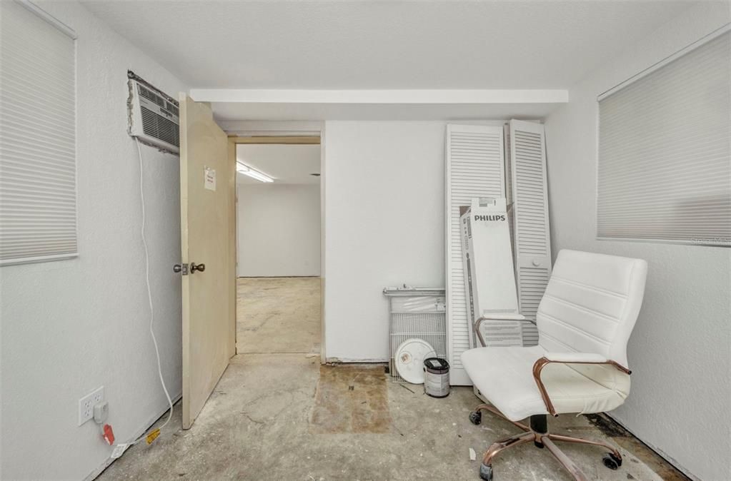 待售: $18,315 (0 贝兹, 0 浴室, 1706 平方英尺)