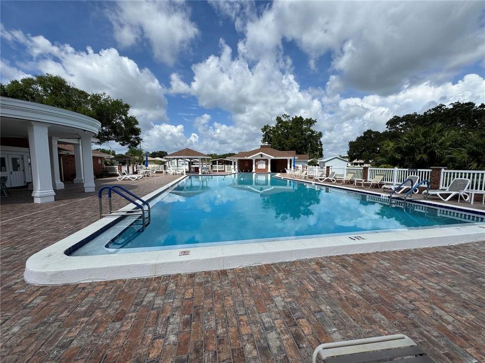 待售: $125,000 (2 贝兹, 2 浴室, 1248 平方英尺)