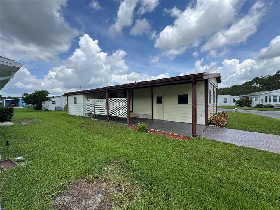 待售: $125,000 (2 贝兹, 2 浴室, 1248 平方英尺)