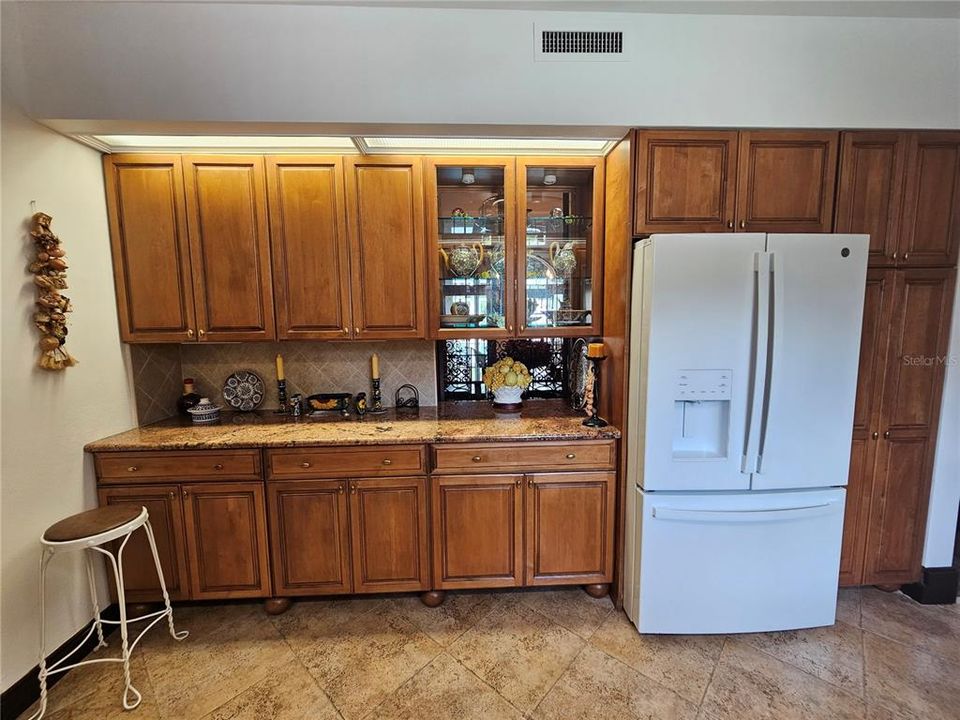 For Sale: $925,000 (4 beds, 4 baths, 3555 Square Feet)