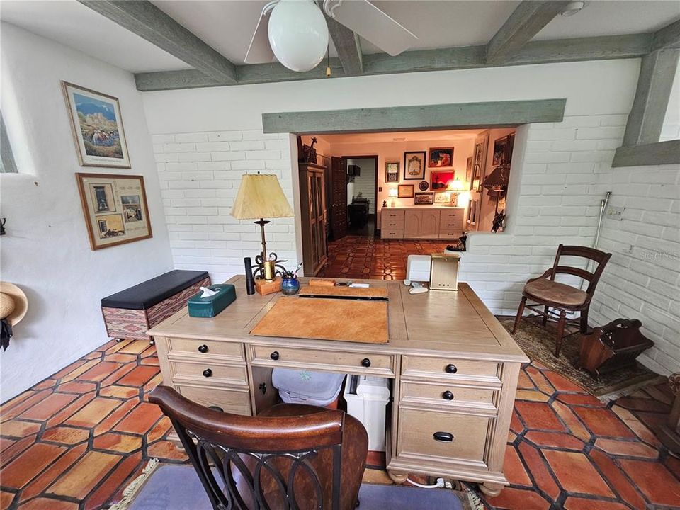 For Sale: $925,000 (4 beds, 4 baths, 3555 Square Feet)