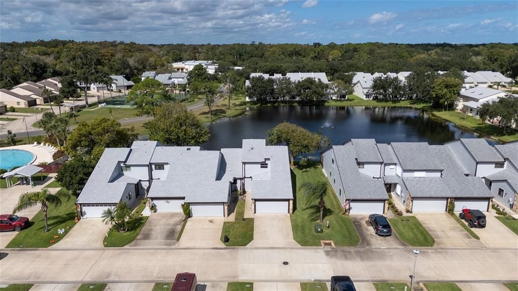 На продажу: $269,500 (2 спален, 2 ванн, 1706 Квадратных фут)