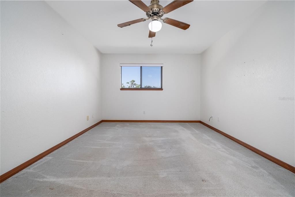 На продажу: $269,500 (2 спален, 2 ванн, 1706 Квадратных фут)