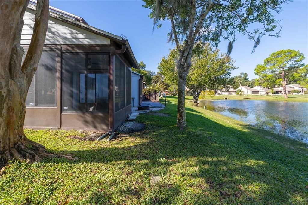 На продажу: $269,500 (2 спален, 2 ванн, 1706 Квадратных фут)