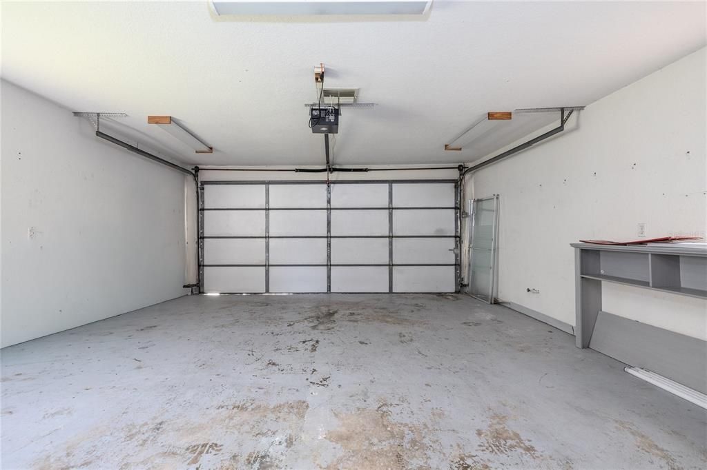 На продажу: $269,500 (2 спален, 2 ванн, 1706 Квадратных фут)