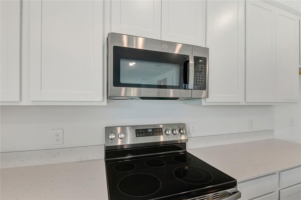 En Venta: $463,699 (5 camas, 3 baños, 3030 Pies cuadrados)