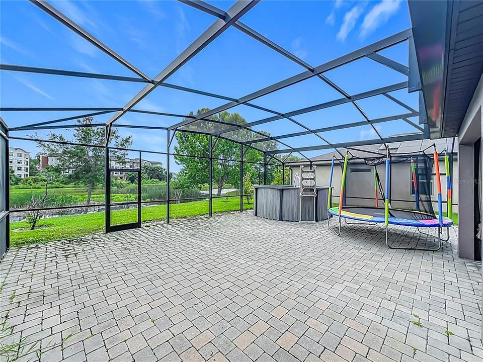 For Sale: $524,900 (5 beds, 3 baths, 2636 Square Feet)