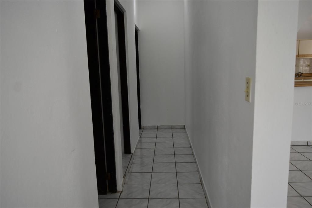 En Venta: $195,000 (3 camas, 3 baños, 1111 Pies cuadrados)