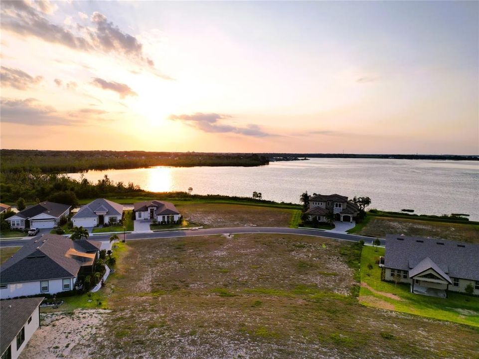 待售: $76,700 (0.29 acres)