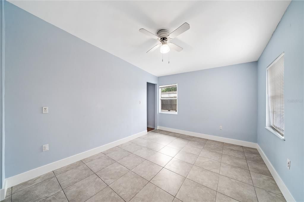 For Sale: $375,000 (3 beds, 1 baths, 1509 Square Feet)