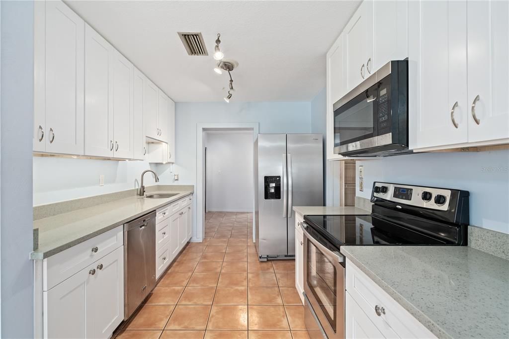 For Sale: $375,000 (3 beds, 1 baths, 1509 Square Feet)