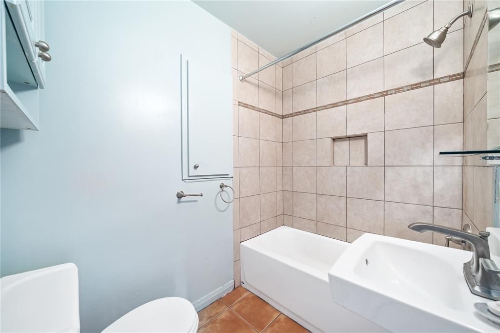 For Sale: $375,000 (3 beds, 1 baths, 1509 Square Feet)