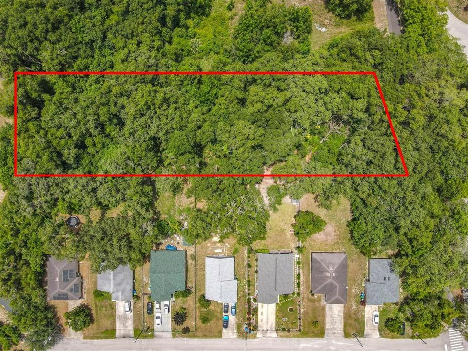 Vendido Recientemente: $55,000 (1.01 acres)