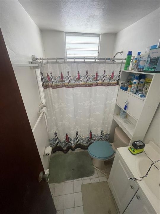 На продажу: $369,000 (5 спален, 3 ванн, 1600 Квадратных фут)