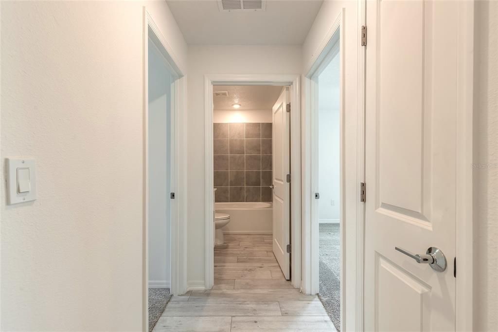 待售: $365,000 (3 贝兹, 2 浴室, 1540 平方英尺)