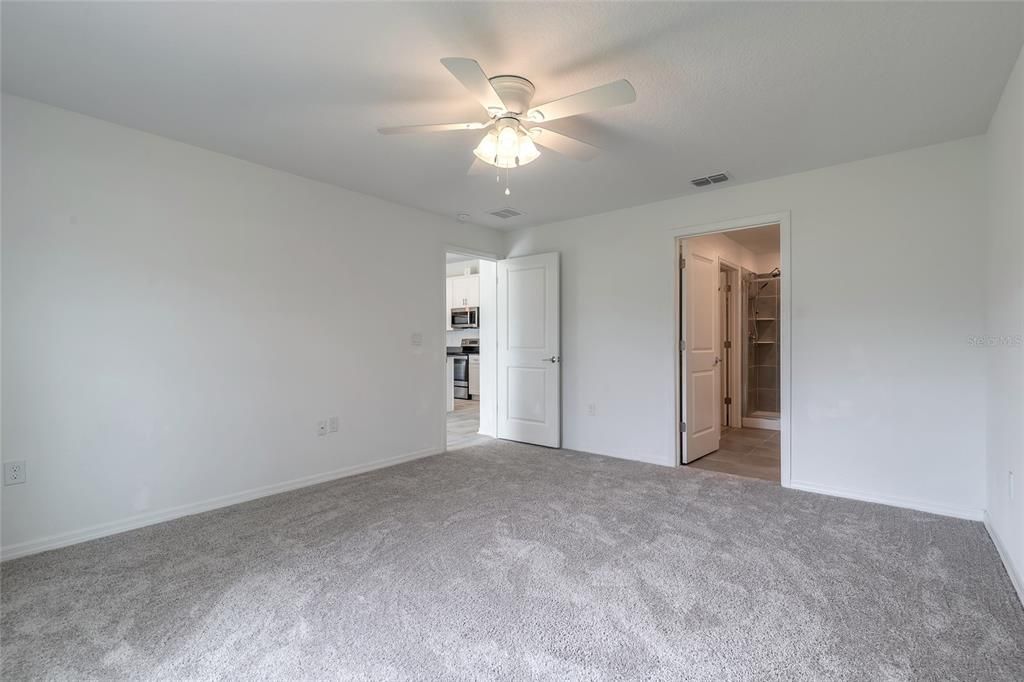 待售: $365,000 (3 贝兹, 2 浴室, 1540 平方英尺)