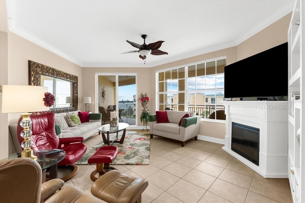 待售: $750,000 (3 贝兹, 2 浴室, 1799 平方英尺)