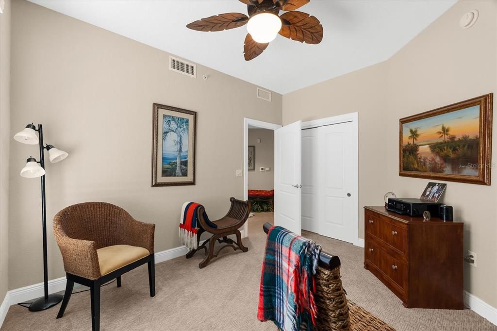 待售: $750,000 (3 贝兹, 2 浴室, 1799 平方英尺)