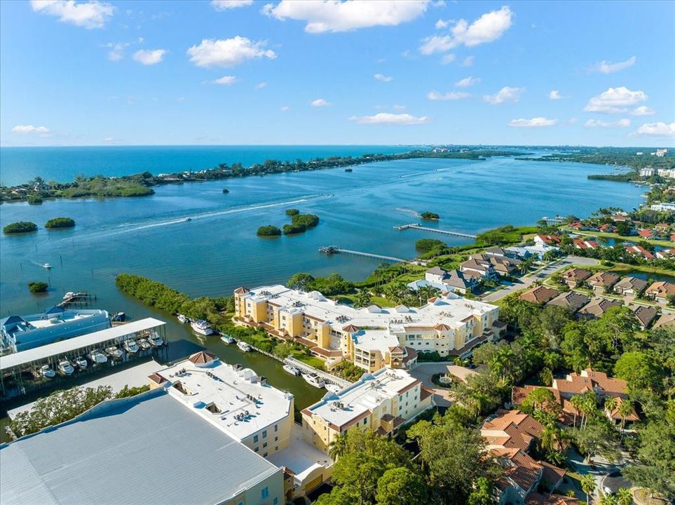 待售: $750,000 (3 贝兹, 2 浴室, 1799 平方英尺)