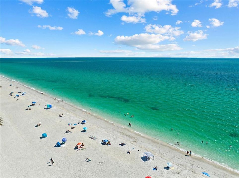 待售: $750,000 (3 贝兹, 2 浴室, 1799 平方英尺)