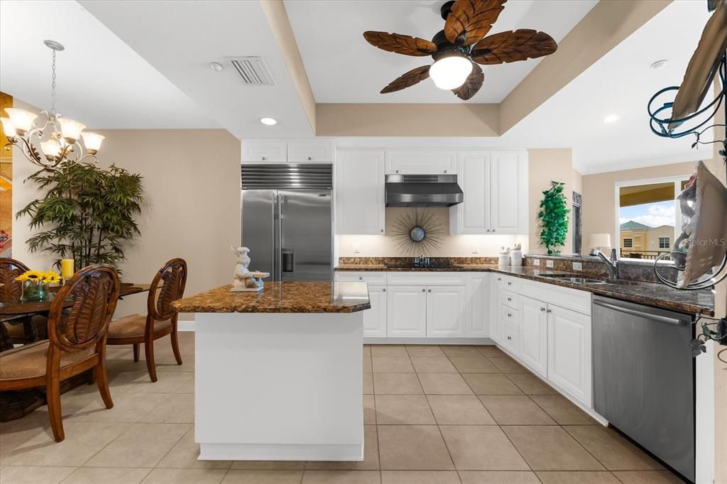 待售: $750,000 (3 贝兹, 2 浴室, 1799 平方英尺)