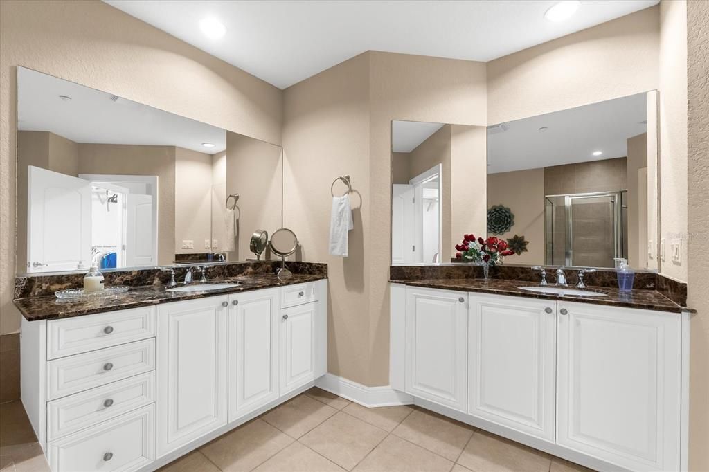 待售: $750,000 (3 贝兹, 2 浴室, 1799 平方英尺)