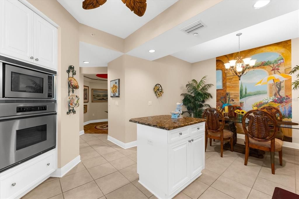 待售: $750,000 (3 贝兹, 2 浴室, 1799 平方英尺)