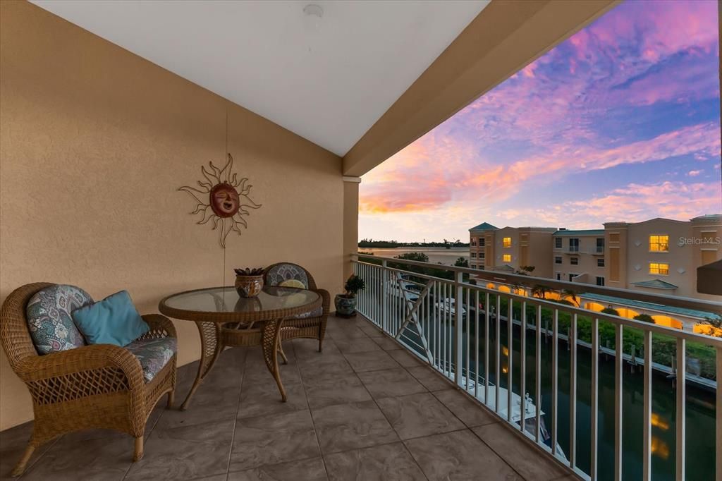 待售: $750,000 (3 贝兹, 2 浴室, 1799 平方英尺)