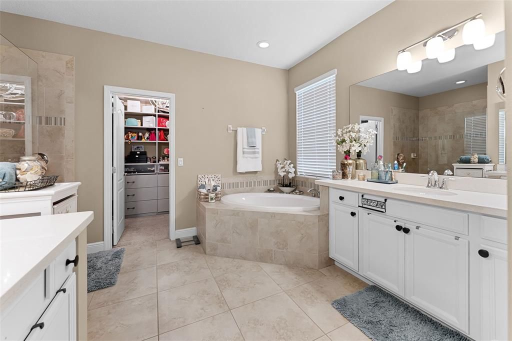 En-suite Bath