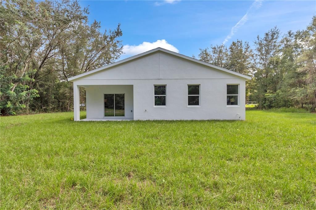 合同活跃: $320,000 (3 贝兹, 2 浴室, 1543 平方英尺)