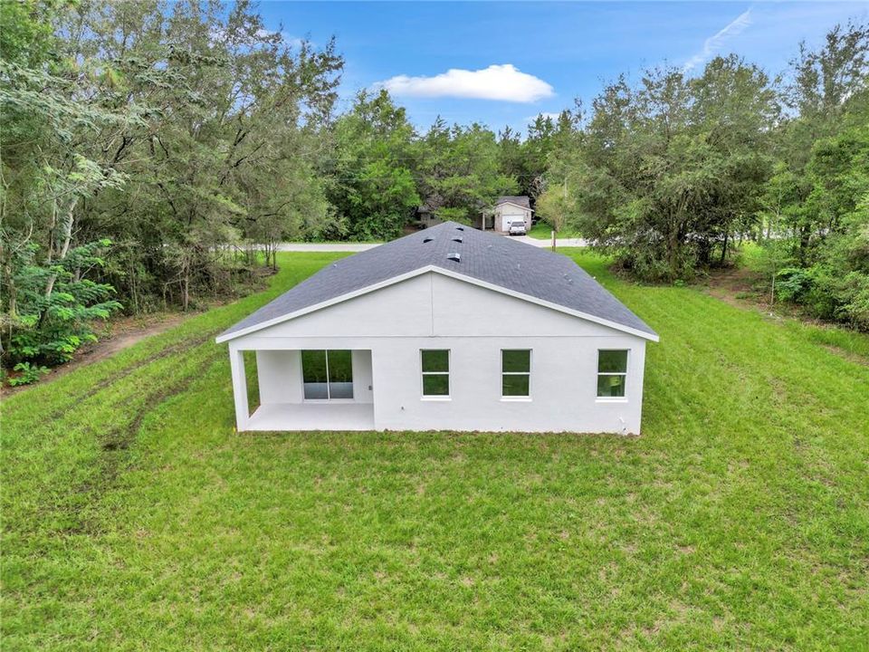 合同活跃: $320,000 (3 贝兹, 2 浴室, 1543 平方英尺)