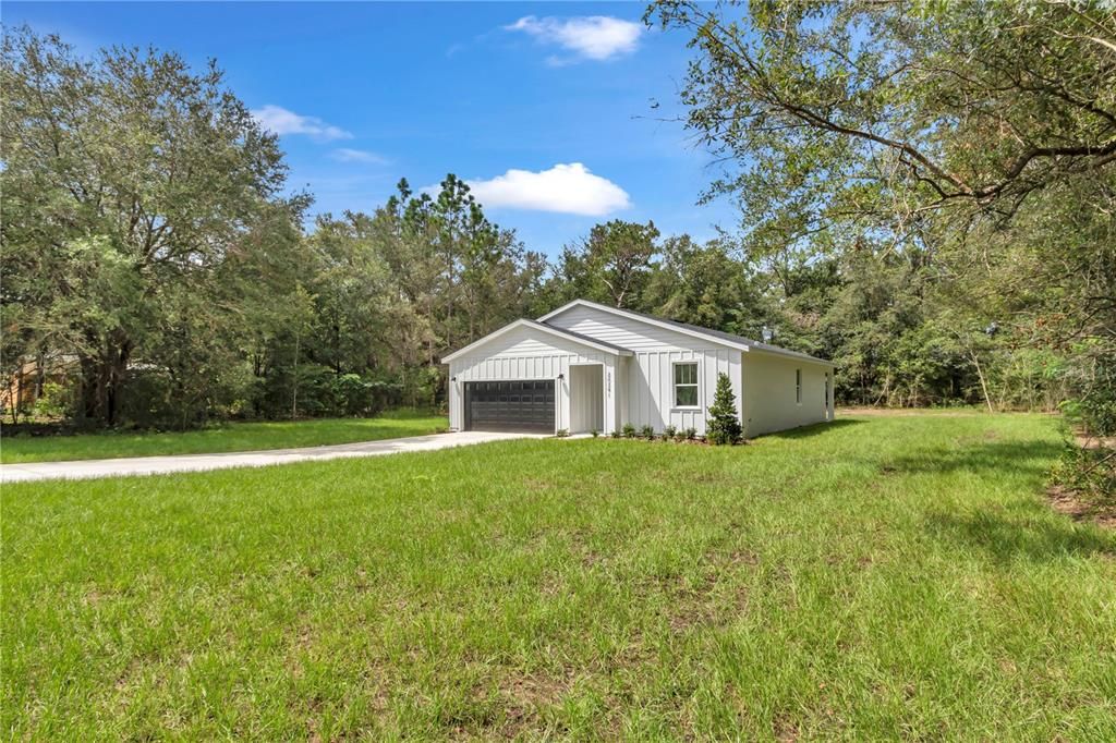 合同活跃: $320,000 (3 贝兹, 2 浴室, 1543 平方英尺)