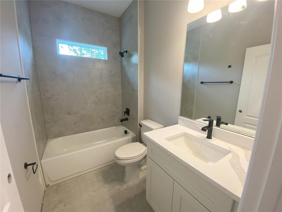 Active With Contract: $372,900 (4 beds, 3 baths, 2092 Square Feet)