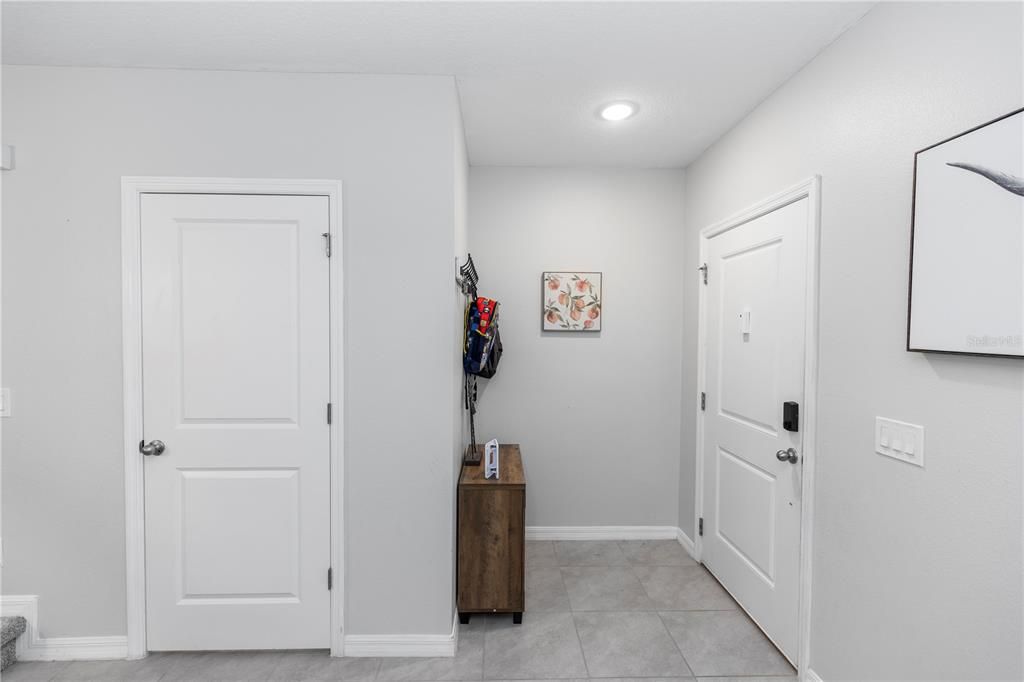 En Venta: $298,999 (3 camas, 2 baños, 1580 Pies cuadrados)