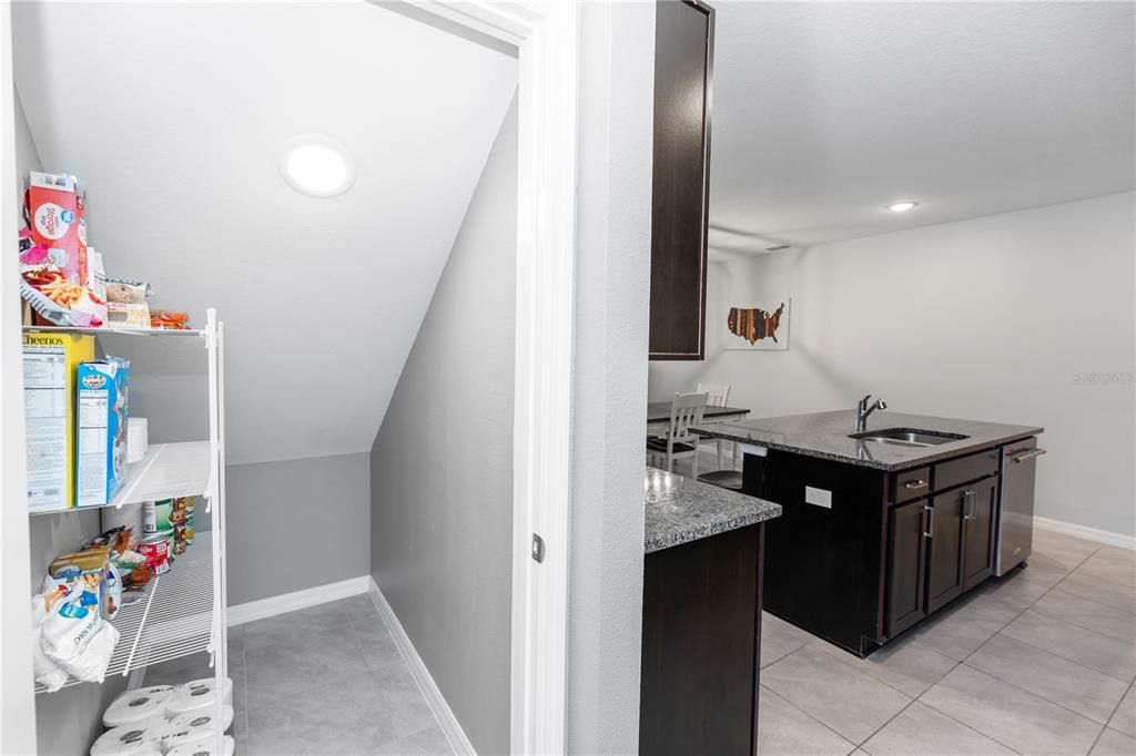 En Venta: $298,999 (3 camas, 2 baños, 1580 Pies cuadrados)