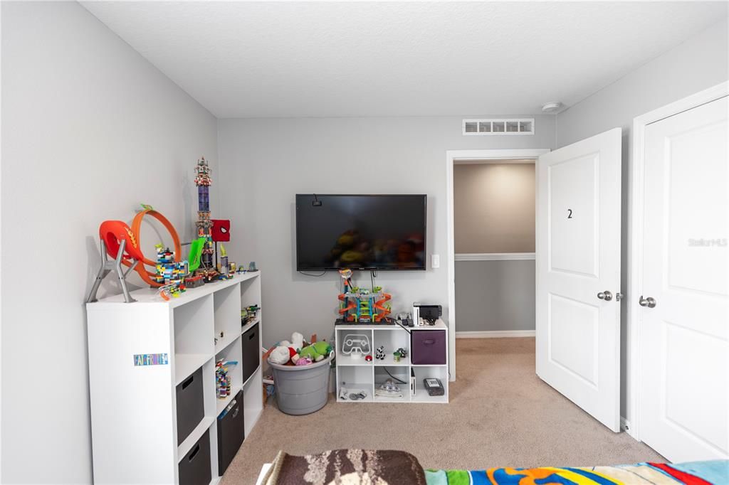 En Venta: $298,999 (3 camas, 2 baños, 1580 Pies cuadrados)